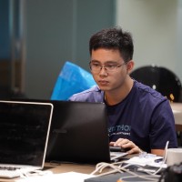 Tùng Thanh Email