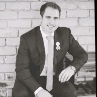 Darren Holder Email & Phone Number