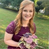 Sweet Bee Organics Employee Melina Custer's profile photo