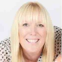 F Employee Paula Jennings's profile photo