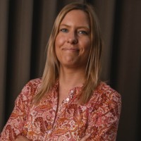 Elin Persson Email & Phone Number