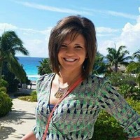 World Travel Employee Nicole Jewell's profile photo