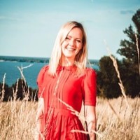 DogVacay (Acquired by Rover, March 2017) Employee Yulia Willis's profile photo