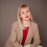 Iryna Kryshchenko Email