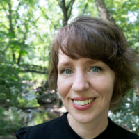 Parting Stone Employee Liz Hamilton's profile photo