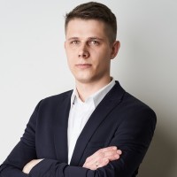 Łukasz Wójcicki Email