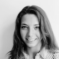 Mina Dialosque Email