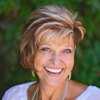 Platinum Realty Group Employee Christy Rabe's profile photo