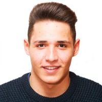 Adrián Garrido Godino Email
