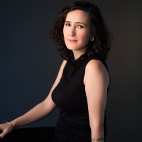 Gizem Muhtaroglu Email