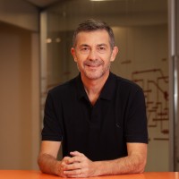 Mauricio Moraes Email & Phone Number