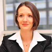 Fiona MacKeaggan Email