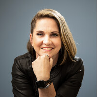 RE/MAX Associates Employee Esther Clarke's profile photo