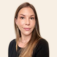 Hanna Swanson Email & Phone Number