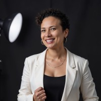 Mayara Paz Email
