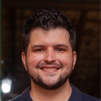 Lucas Castro Email