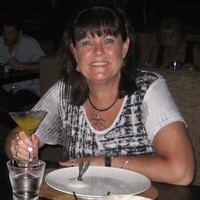 Dee Ward Email & Phone Number