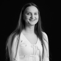 Klaudia Ráczová Email