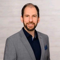 Benjamin Schwenk Email