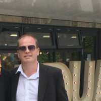 Resonate Employee Dean Hobbs's profile photo