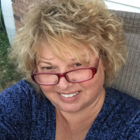 Valley Oaks Health Employee Susan Taylor's profile photo