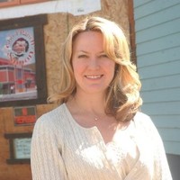 Amy Garris Email & Phone Number