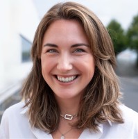 Céline Quervel Email