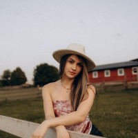 Spacebring Employee Yuliia Zhonovska's profile photo