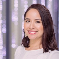 Veronica Larson Email & Phone Number