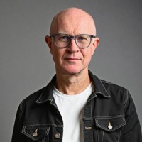 JLL Employee Guy Smith's profile photo