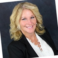 Synovus Bank Employee Kizzy Smith's profile photo