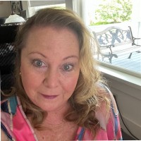 Total Environments Employee Kim Hanks's profile photo