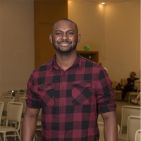 Victor Oliveira Email