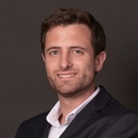 Santiago Madalena Email