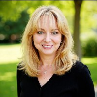 ReDiscover Employee Michelle Naus's profile photo