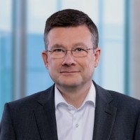 Thorsten Göbel Email