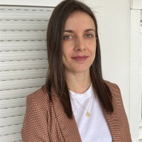 Ivana Stevanović Email