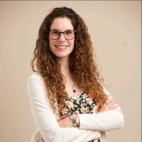 Yanel Szapiro Email