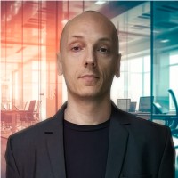 SignStix Employee Laszlo Benyi's profile photo