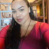 JPavani Employee Victoria Gonçalves's profile photo