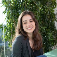 Beatriz Gomes Lima Email & Phone Number