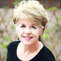 Revive Employee Laura Kovacs's profile photo