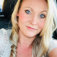 TUALITY COMMUNITY HOSPITAL Employee Amy Rt's profile photo