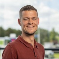 Leon de Labije Email