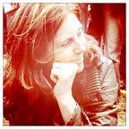 Monique van Kesteren Email