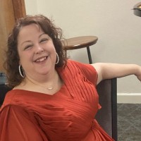 Metro Custom Plastics Inc Employee Debbie Elwick's profile photo