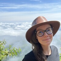 Maya Carlson Email