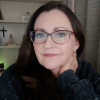 Lori Tipton Email & Phone Number