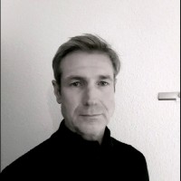 Frank Küsters Email
