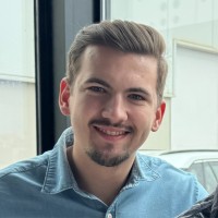 Caixa Popular Employee Alex Avram's profile photo